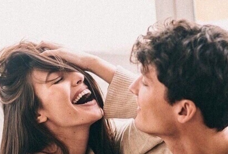 Често чуваме твърдението че жените мислят с главата и сърцето