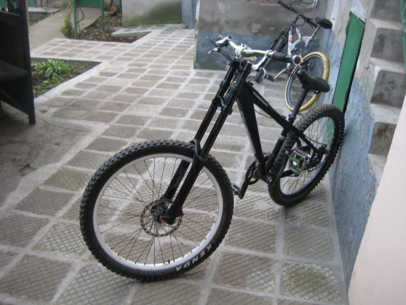 Спипаха апаши задигнали колелета в Краводер съобщиха от полицията във