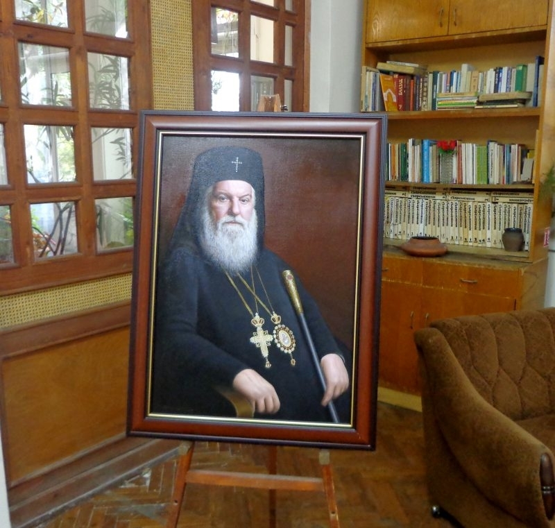 Видинското читалище Цвят е изработило портрет на покойния видински митрополит Дометиан