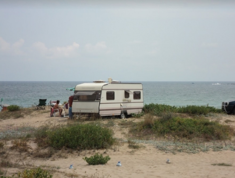 Служебното правителство е реабилитирало старата мракобесна наредба за свободното къмпингуване