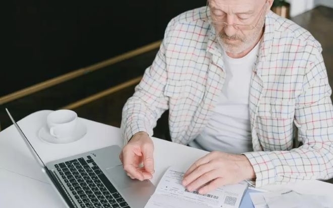 194 700 българи продължават да работят след навършване на 65