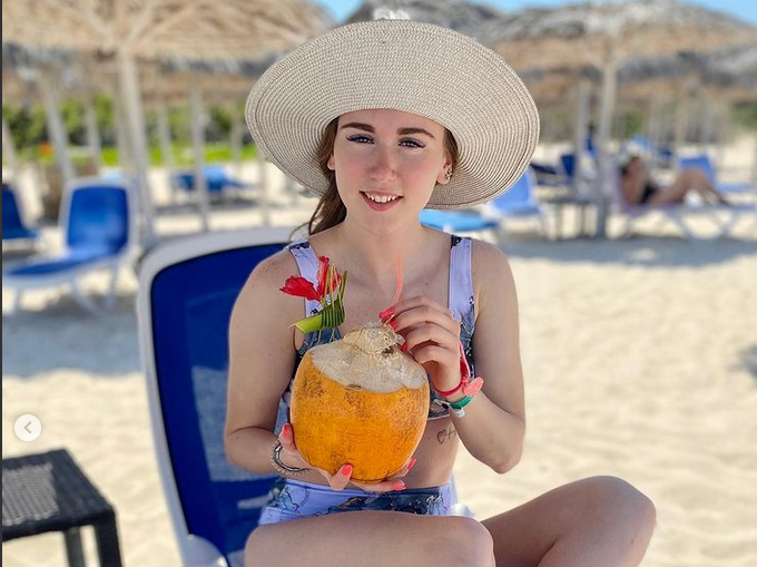 Младата спортистка Альона Старовойтова трупа фенове в социалните мрежи а