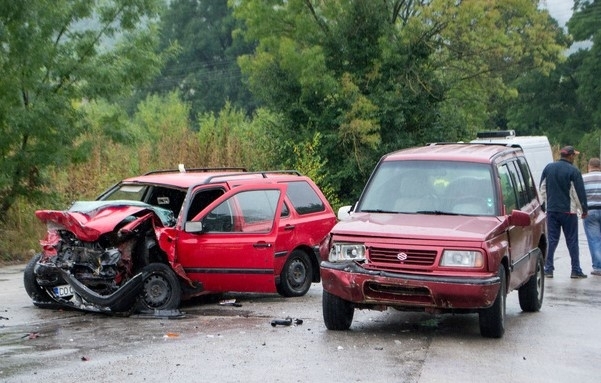 Пътен инцидент е станал вчера на главен път Е 79 съобщиха