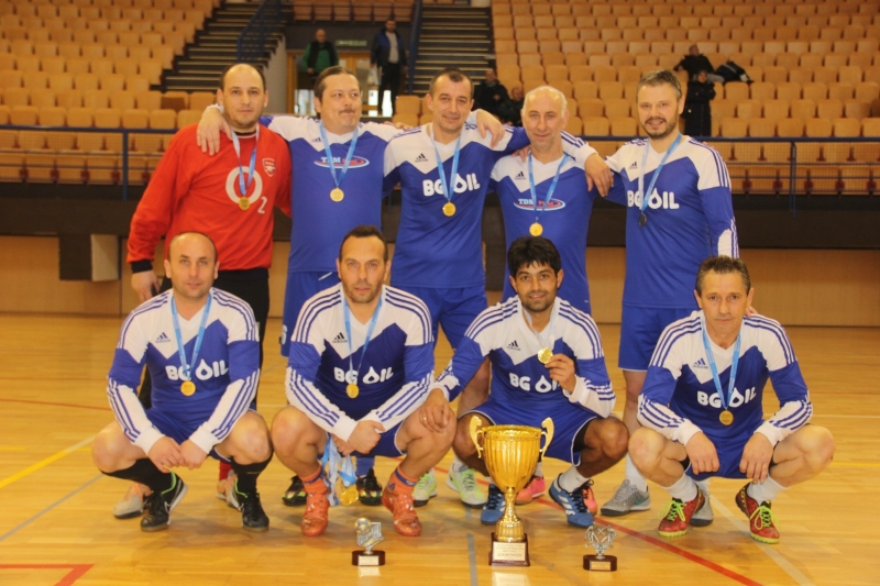 Алтетик 1996 ветерани покори върха на мини футбола на Балканите