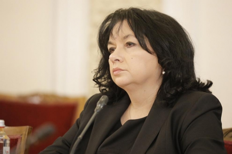Депутатът от ГЕРБ Теменужка Петкова е в болница с COVID-19.