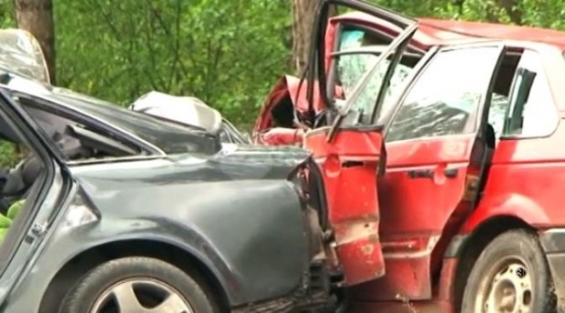 Две коли се удариха в Монтаско съобщиха от областната дирекция