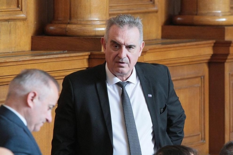 Заместник председателят на Обединени патриоти НФСБ Валентин Касабов почина след дълга и