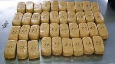 Около 500 килограма е задържаният преди дни кокаин импрегниран в кашони