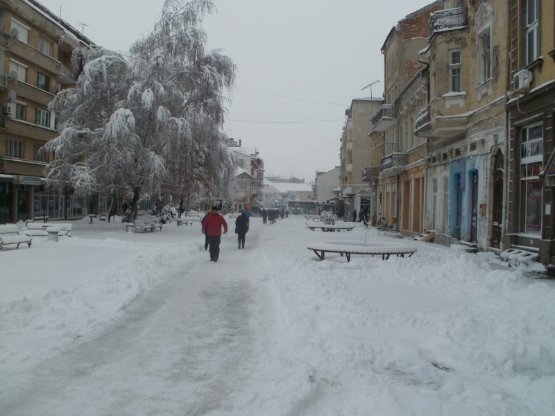 Снежно е времето в целия Северозапад Тази нощ без електричество