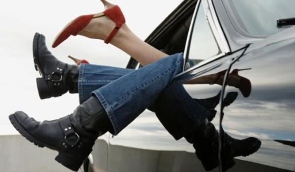 Да да безспорно е в леглото може би е