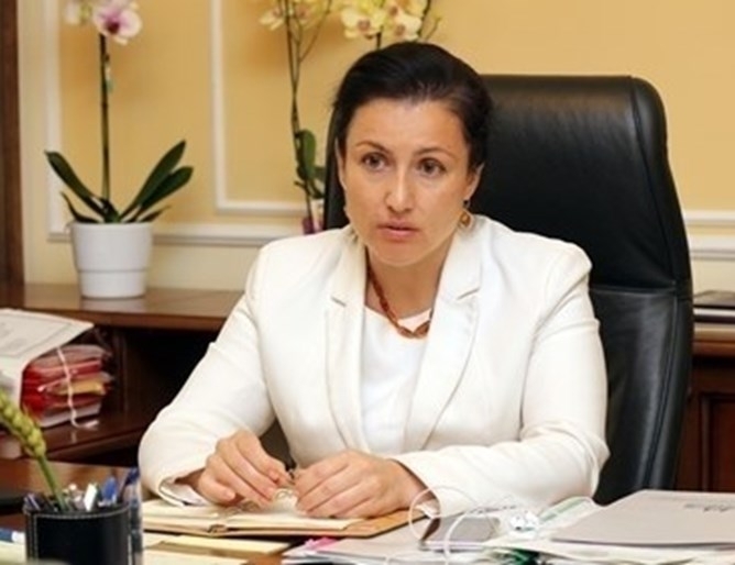 Десислава Танева: Няма заплаха за зърнената ни реколта и хляба
