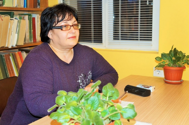 Със зимно литературно четене под наслов Ледени поетични цветя Литературен