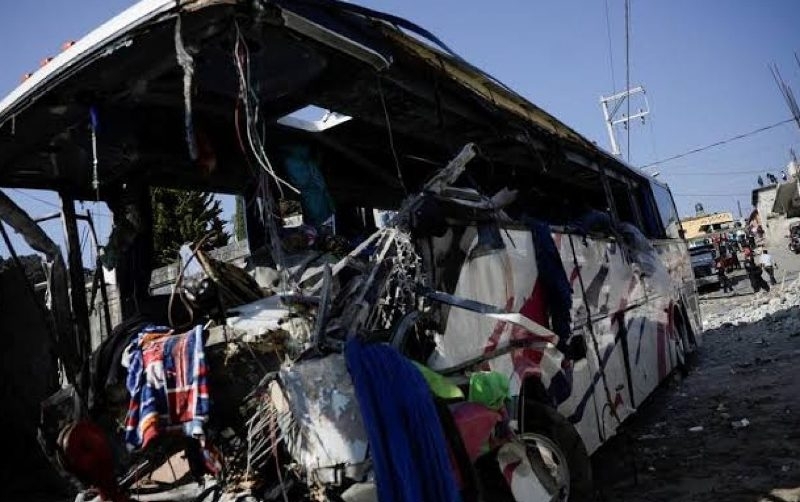 Най малко 15 души загинаха в западната част на Мексико когато
