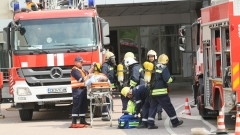 Пожарникари от Велико Търново са валиди в нощта срещу неделя