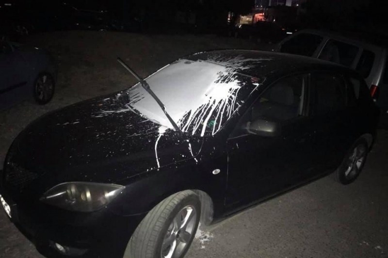 Сладко отмъщение! Заляха с боя колата на възрастна дама в Монтана