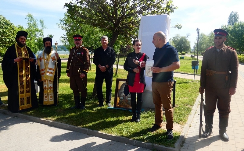 Паметник на славния пълководец от Балканската и Първата Световна война