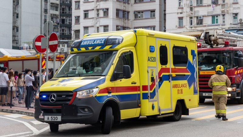 Кола се вряза в тълпа с ученици в Китай, има ранени деца