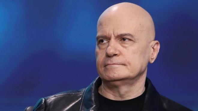 Слави Трифонов изрази остро несъгласие с начина по който протече изборът