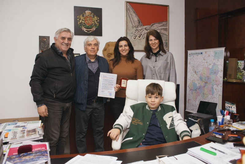 Кметът на община Мездра Иван Аспарухов се срещна с треньора
