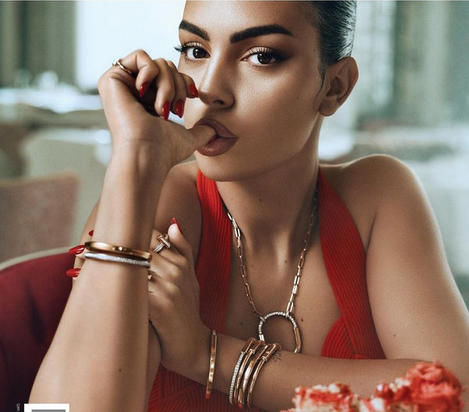 Джорджина Родригес винаги знае как да привлича вниманието а този