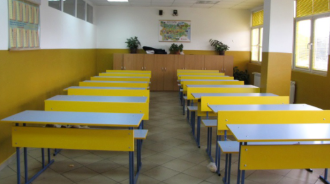 Учениците се завръщат в клас ако в училището им има