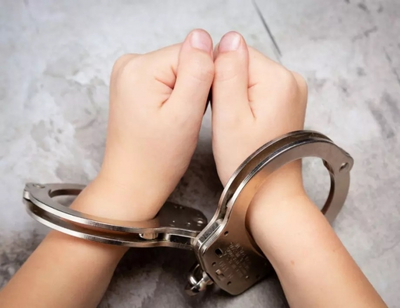 Три деца са хванати от полицията за кражби само за