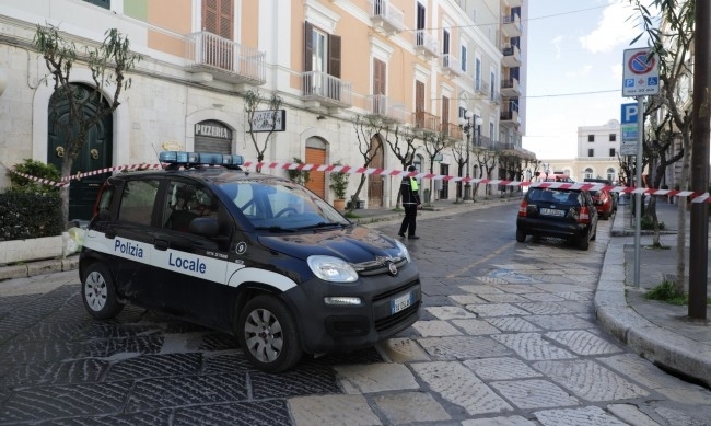 ВИталия бяха арестувани 13 затворнически надзиратели за нападение над непълнолетни