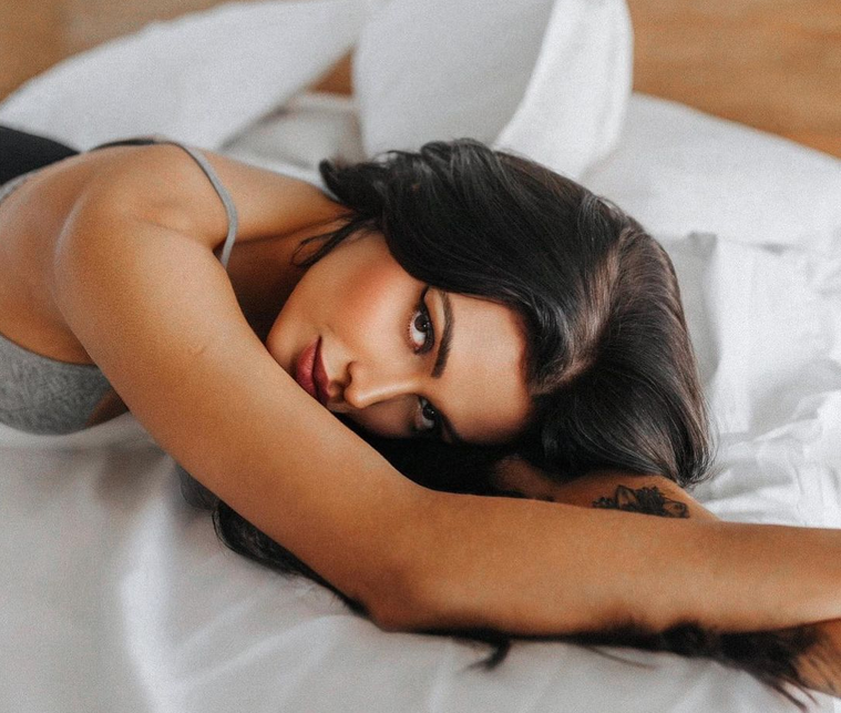 Фернанда Кампос е известен бразилски модел В Instagram тя е