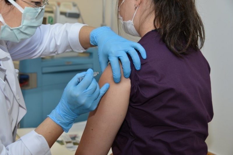Само 91 ваксини са били поставени в област Враца в