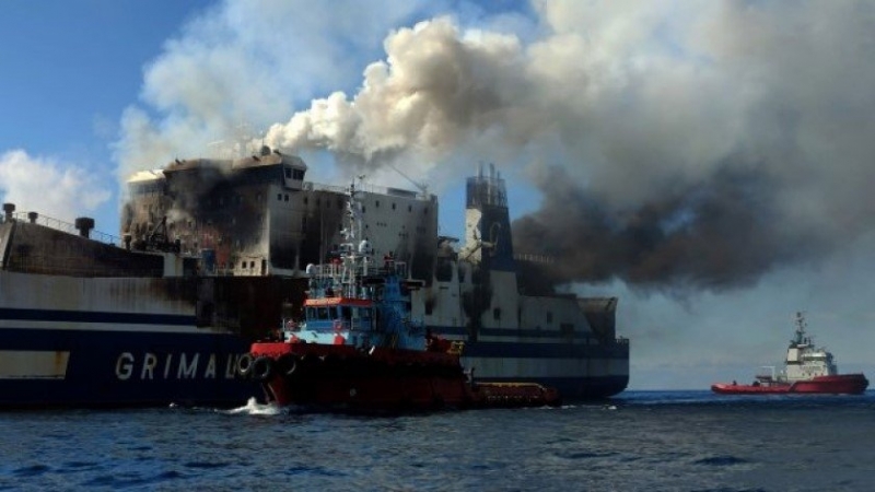 Пловдивски шофьор преживял кошмара на горящия ферибот край Корфу е