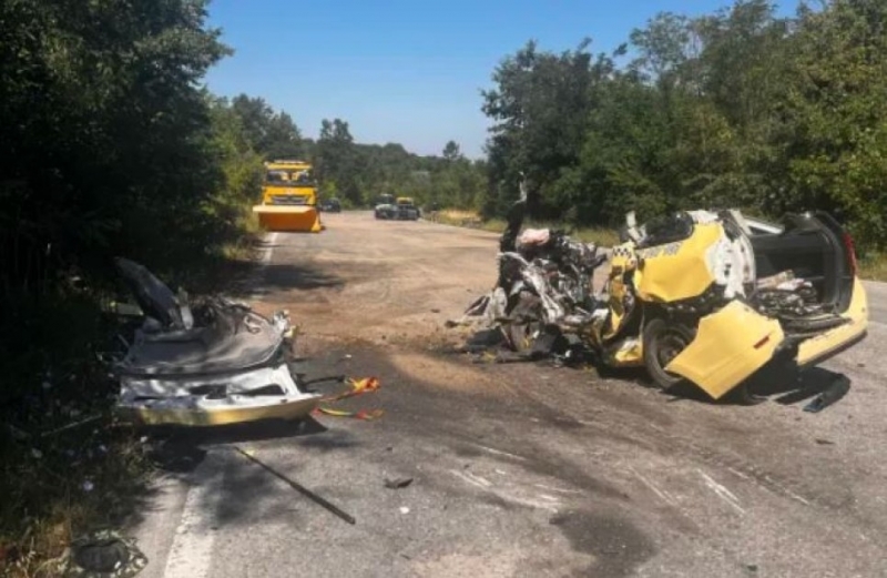 Жестока катастрофа между Монтана и Враца взе 3 жертви научи