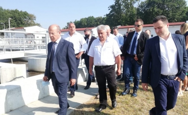 Борисов откри обхода на Поморие и пречиствателната станция в Китен