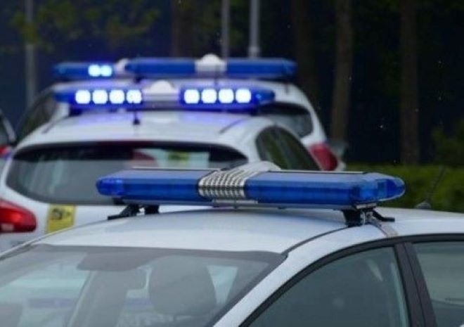 Областната дирекция на МВР в Разград издирва автомобил причинил пътнотранспортно