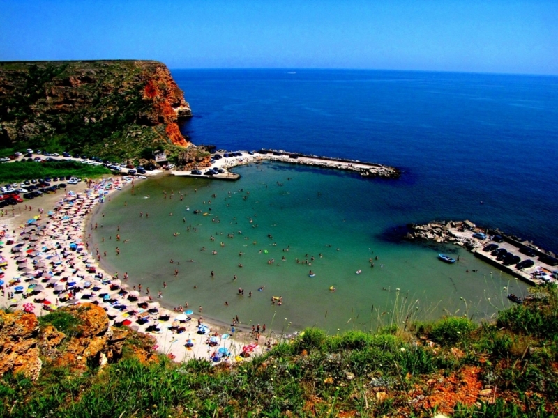 Броени дни преди най натоварения месец за българския туризъм август