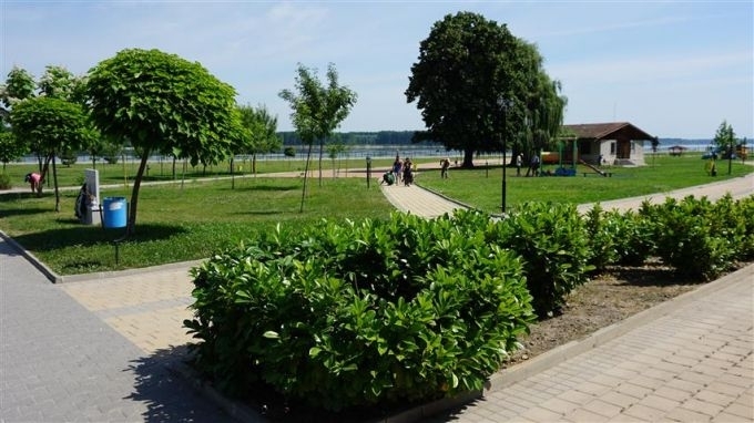 С парад на мажоретки и фанфарни оркестри ще започне празникът