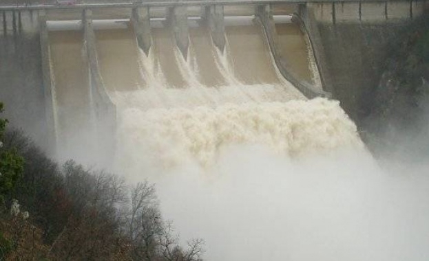 Остава бедственото положение в Хайредин заради преливащия язовир Рогозен 1