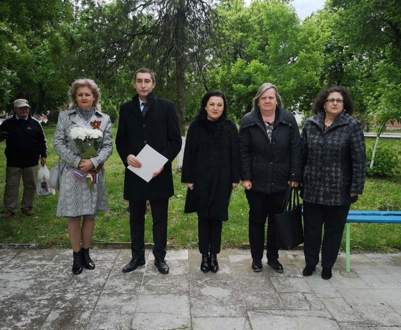 Кметът на община Борован инж Десислава Тодорова заедно с кмета на