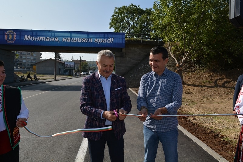 Завърши ремонтът на улица Вапцаров в Монтана съобщиха от местната