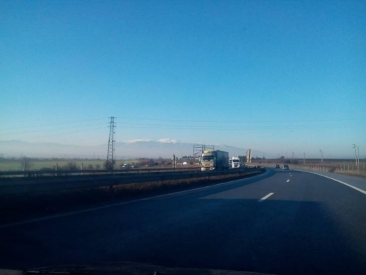 Две катастрофи с шест коли са затруднили движението по автомагистрала Хемус в посока Варна