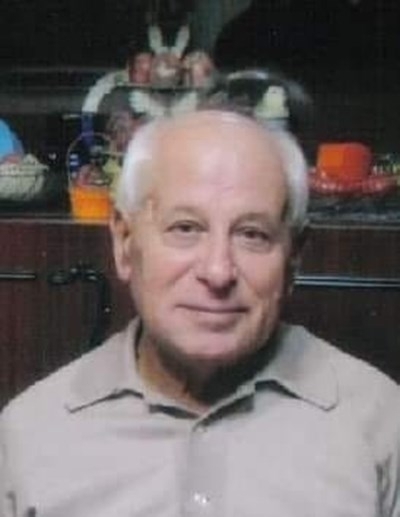 Търси се възрастен мъж изчезнал снощи в района на квартал