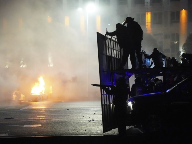 Едно дете е починало от огнестрелна рана а още едно