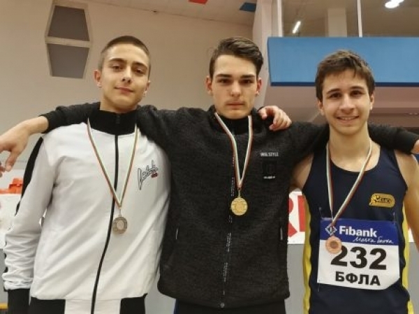 Убедителна победа на петобой при момчетата под 16 години постигна