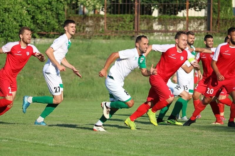 Отборът на Кариана победи като гост третодивизионния Хитрино в среща