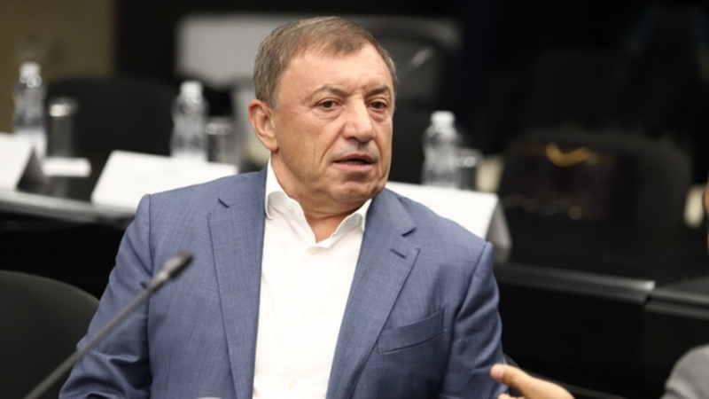 Погребват Алексей Петров в четвъртък Поклонението ще започне в 11 00