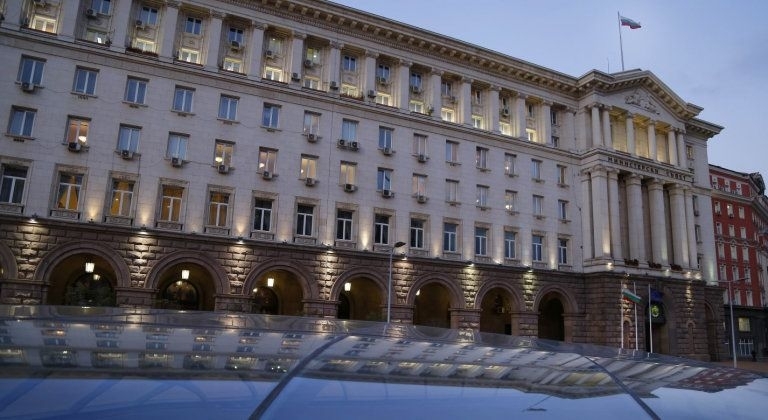 С 40 минути закъснение започна заседанието на Националният съвет за