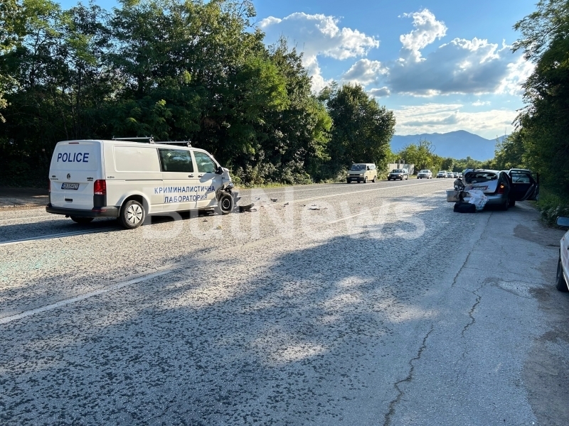 МВР излезе с подробности за катастрофата с полицейски бус във