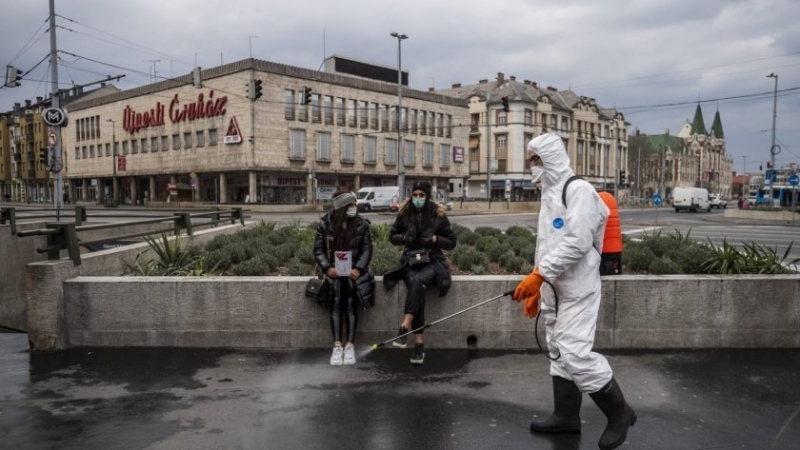 Унгария с нов черен рекорд от 272 починали от COVID 19