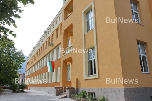 Обновяват отоплителната инсталация на СУ „Васил Кънчов“ във Враца