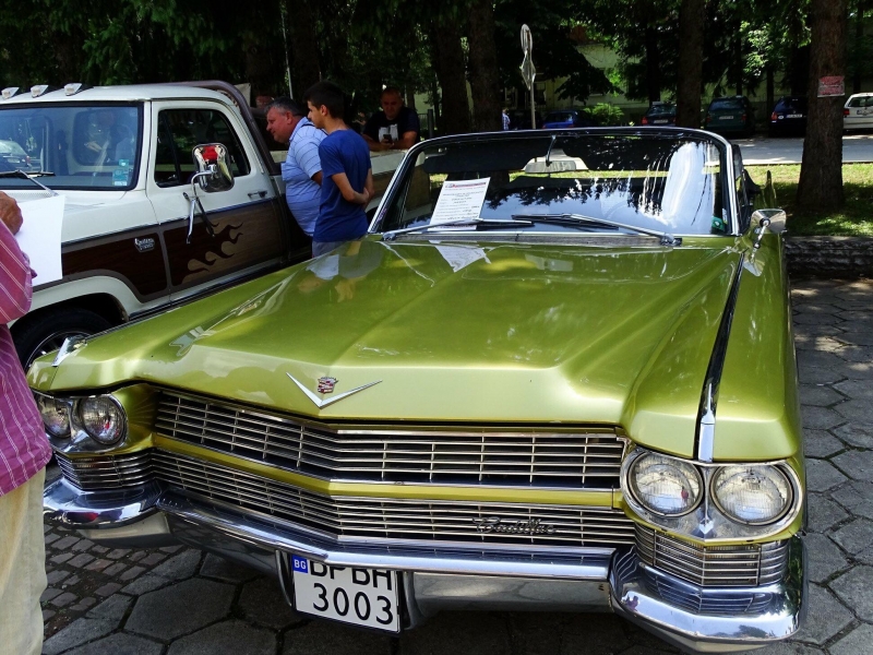 Врачани от клуба на любителите на стари автомобили Класика взеха