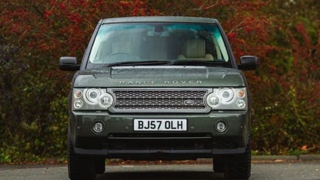 Британец си купи Range Rover за селска кола от eBay, оказа се на кралица Елизабет II